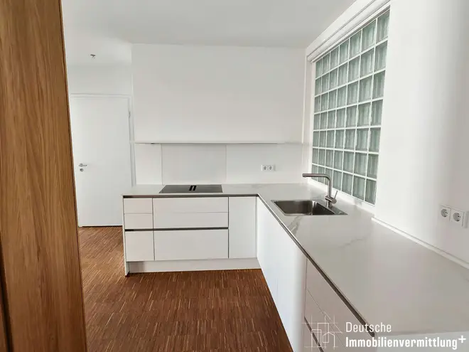 2 Zimmer Wohnung mit 65 m² in München – Bild 6
