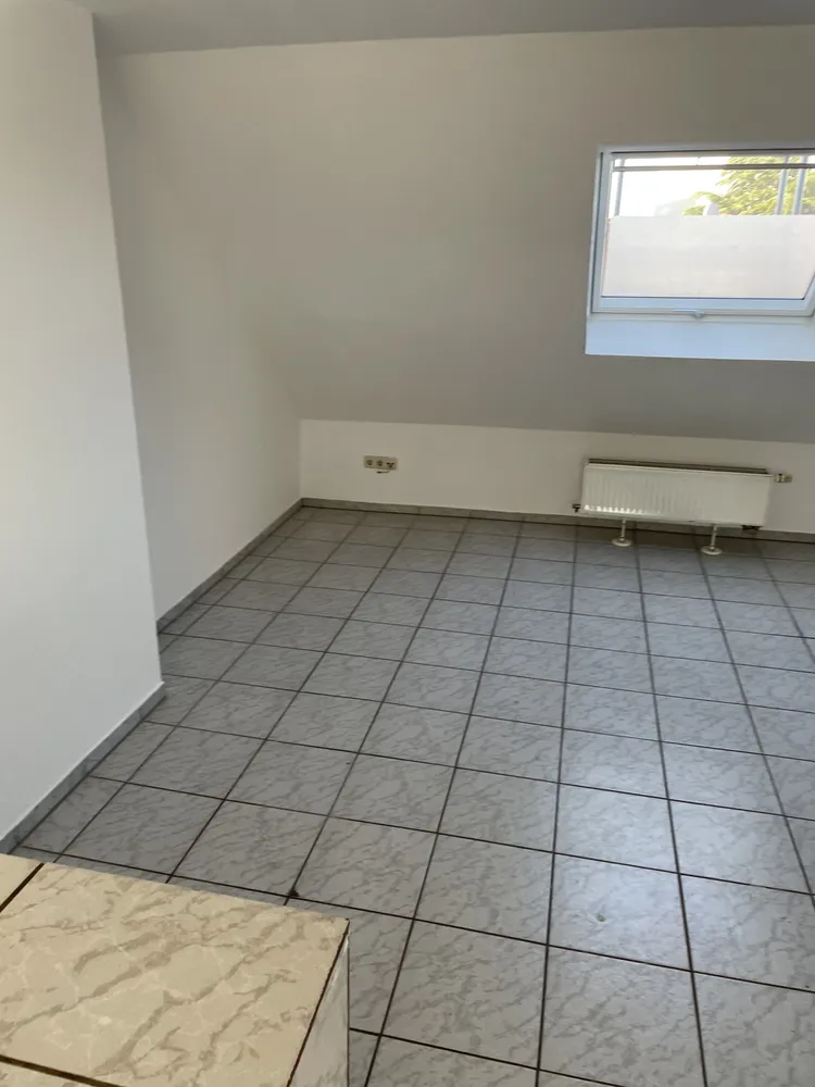 3 Zimmer Wohnung mit 70 m² in Köln – Bild 3
