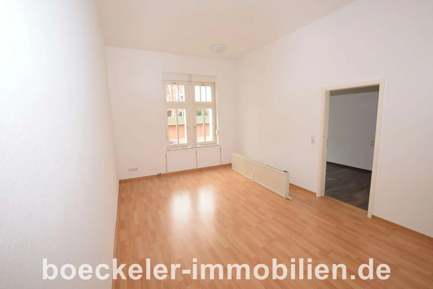 2 Zimmer Wohnung mit 55 m² in Naumburg (Saale) – Bild 2