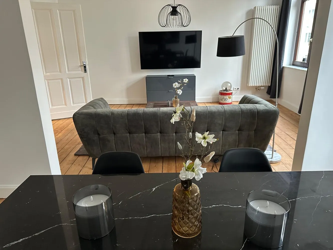 4 Zimmer Wohnung mit 90 m² in Düsseldorf – Bild 1