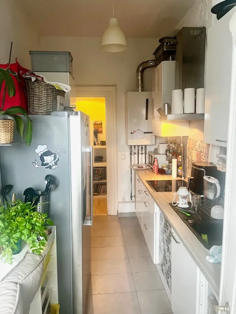 4 Zimmer Wohnung mit 100 m² in Wiesbaden – Bild 5