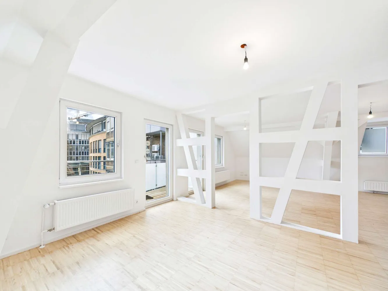 5 Zimmer Wohnung mit 176 m² in Stuttgart – Bild 3