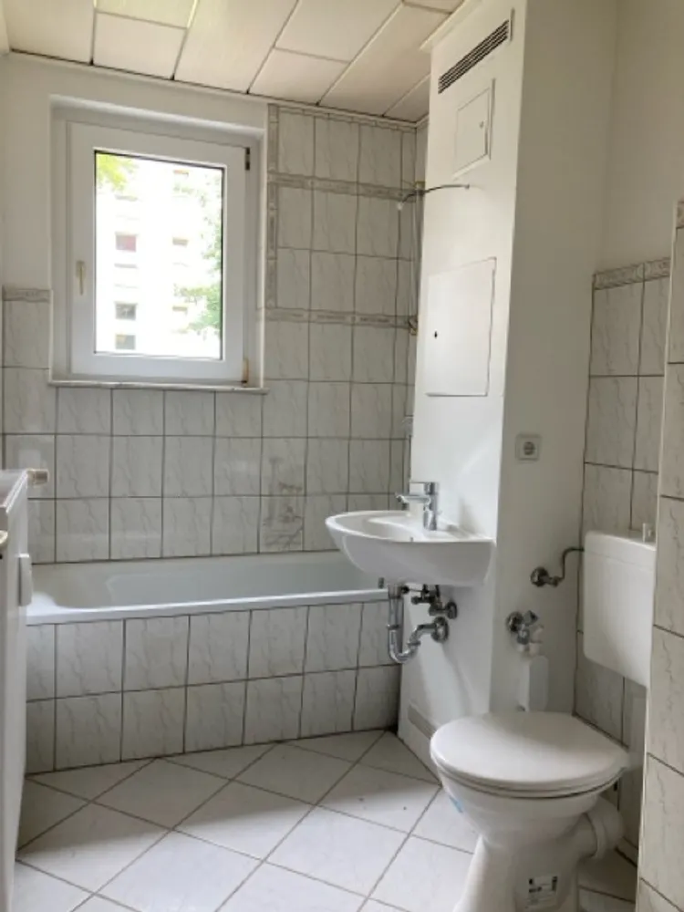 2 Zimmer Wohnung mit 47 m² in Merseburg – Bild 3