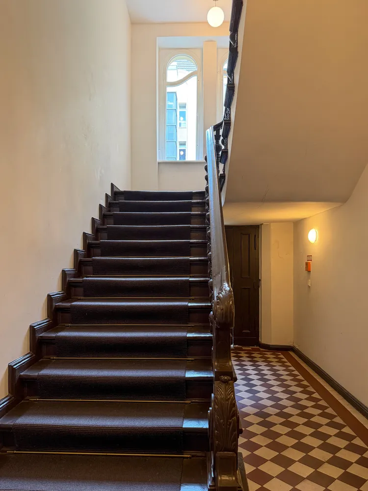 2 Zimmer Wohnung mit 77 m² in Berlin – Bild 11