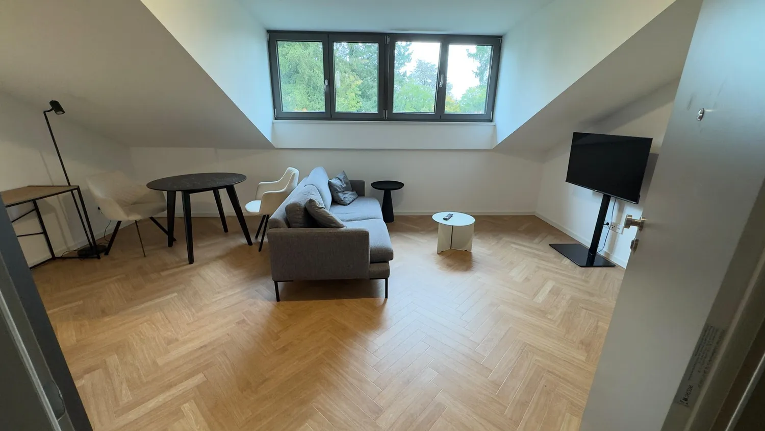2 Zimmer Wohnung mit 32 m² in München – Bild 2