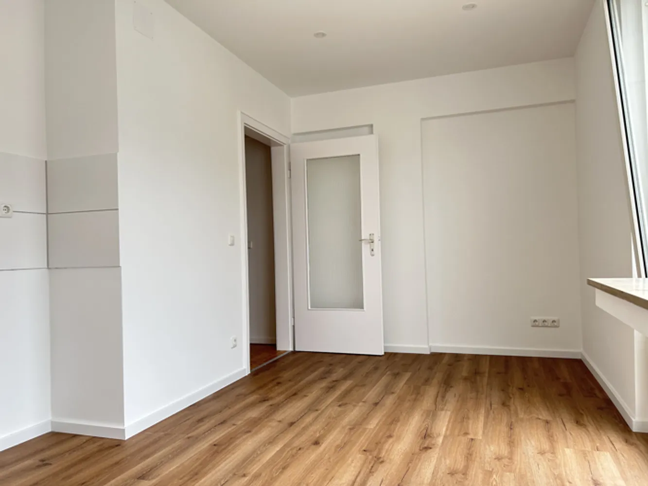 2 Zimmer Wohnung mit 80 m² in Düsseldorf – Bild 12