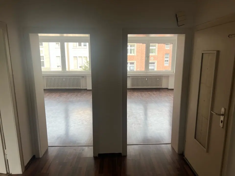 3 Zimmer Wohnung mit 110 m² in Duisburg – Bild 5
