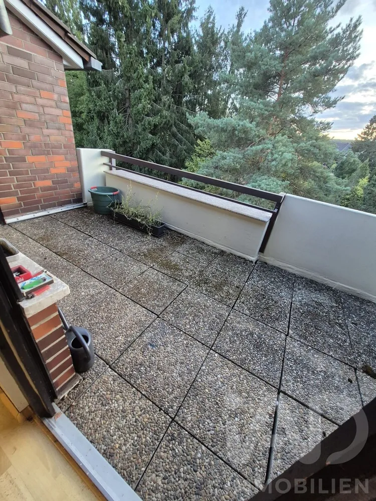 2 room apartment with 72 m² in Saarbrücken – Photo 2