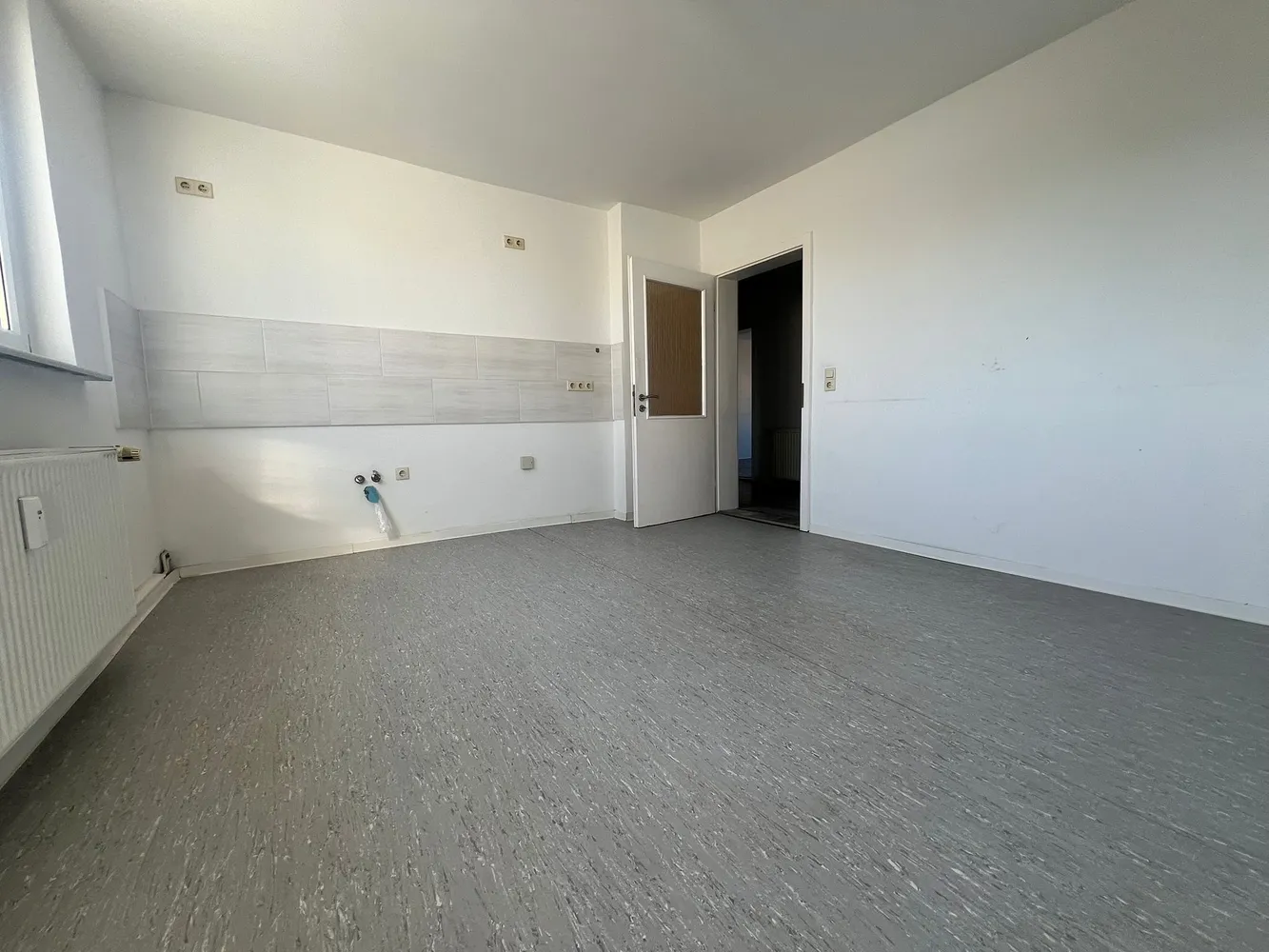 3 Zimmer Wohnung mit 112 m² in Köthen – Bild 3