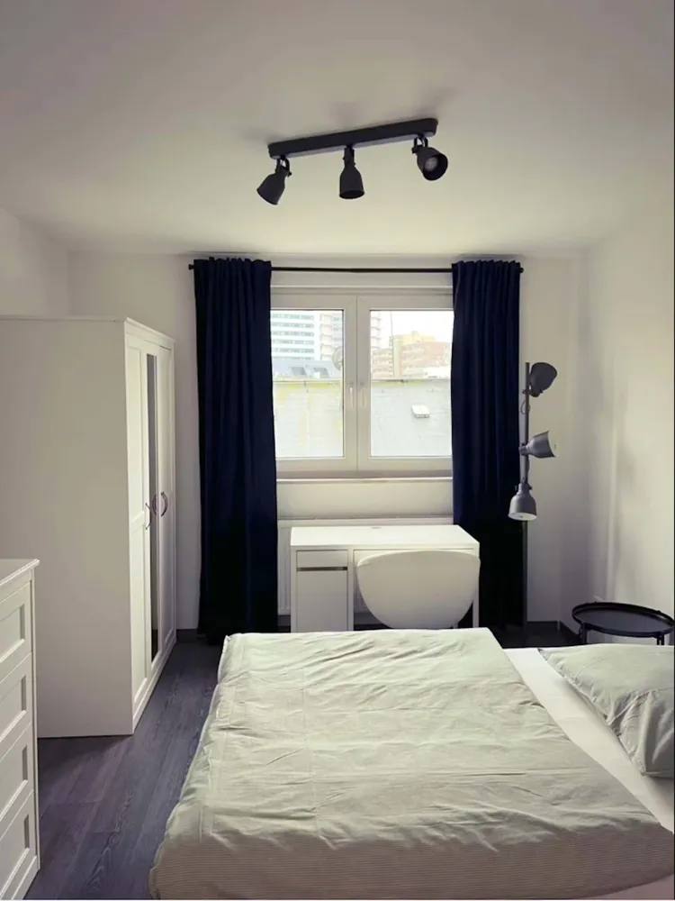 Shared room with 30 m² in Frankfurt am Main – Photo 3