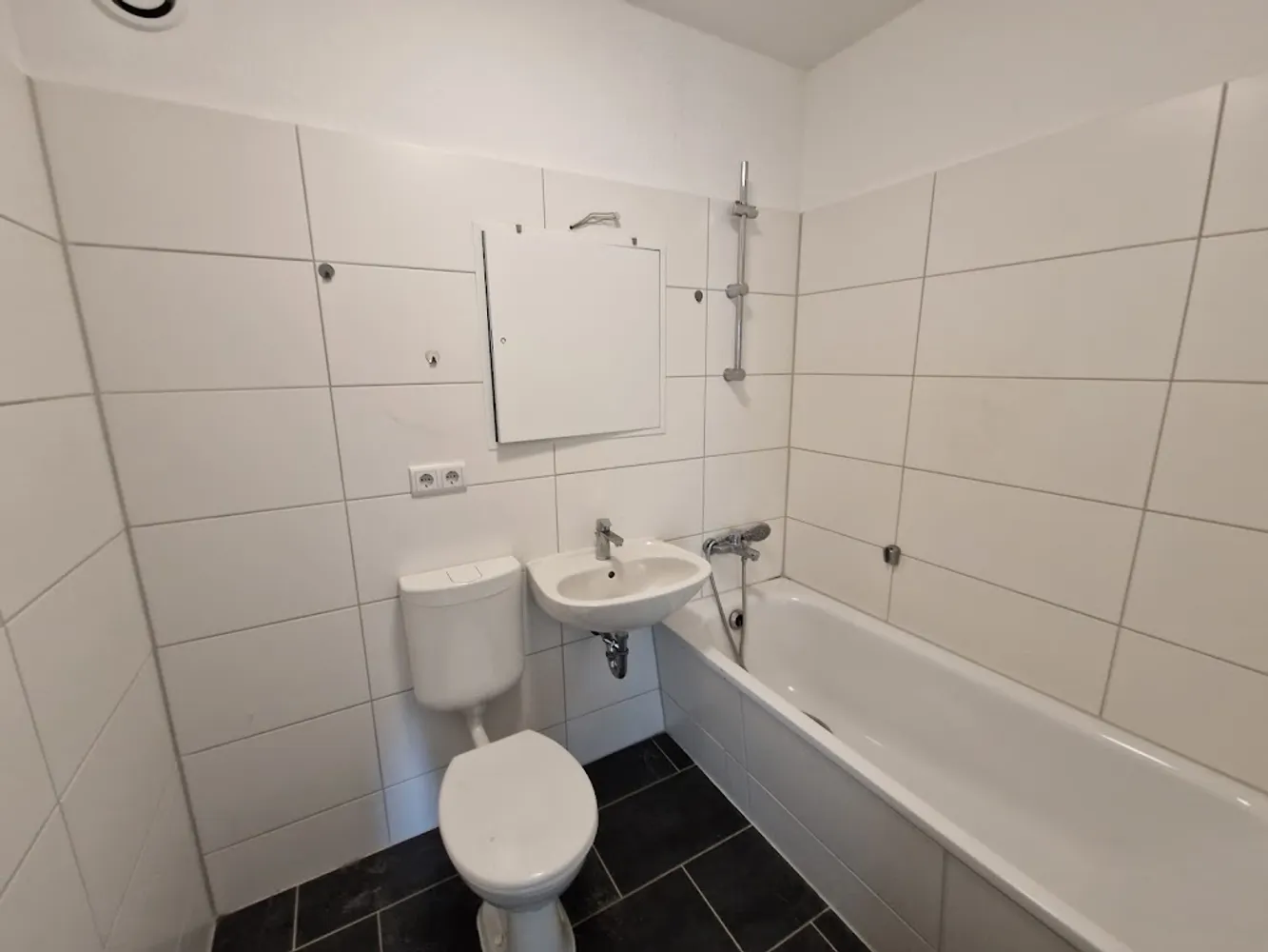 2 Zimmer Wohnung mit 57 m² in Brandenburg an der Havel – Bild 12