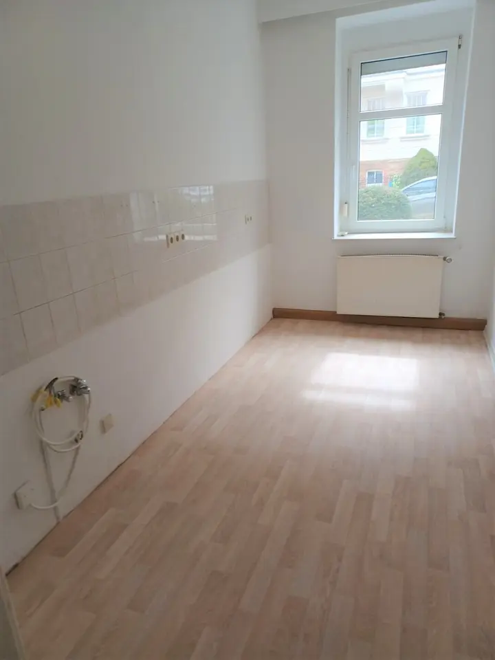 2 Zimmer Wohnung mit 60 m² in Zeitz – Bild 3