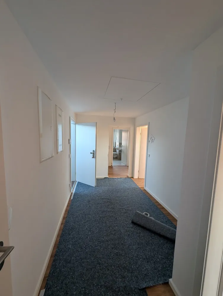 4 Zimmer Wohnung mit 69 m² in Karlsruhe – Bild 2