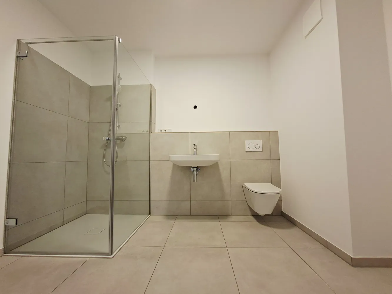 2 Zimmer Wohnung mit 70 m² in Bremen – Bild 9