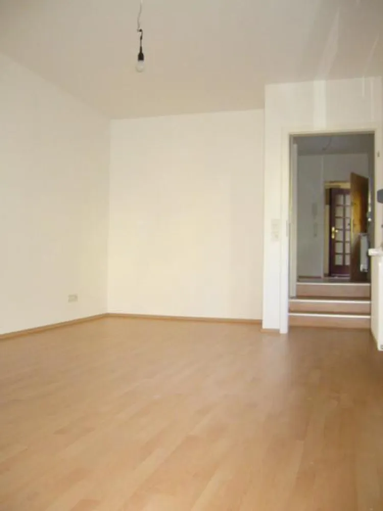 2 Zimmer Wohnung mit 38 m² in Frankfurt am Main – Bild 1