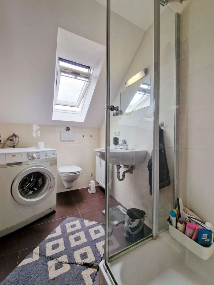 4 room apartment with 67 m² in Munich – Photo 4