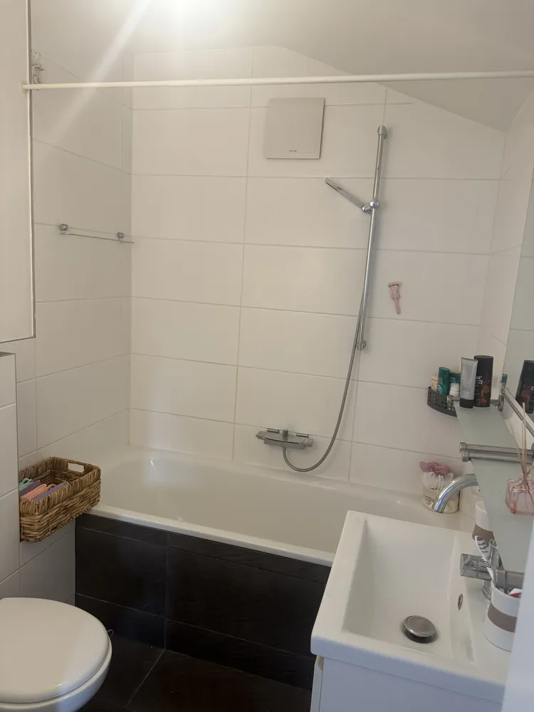 2 Zimmer Wohnung mit 60 m² in Wiesbaden – Bild 1
