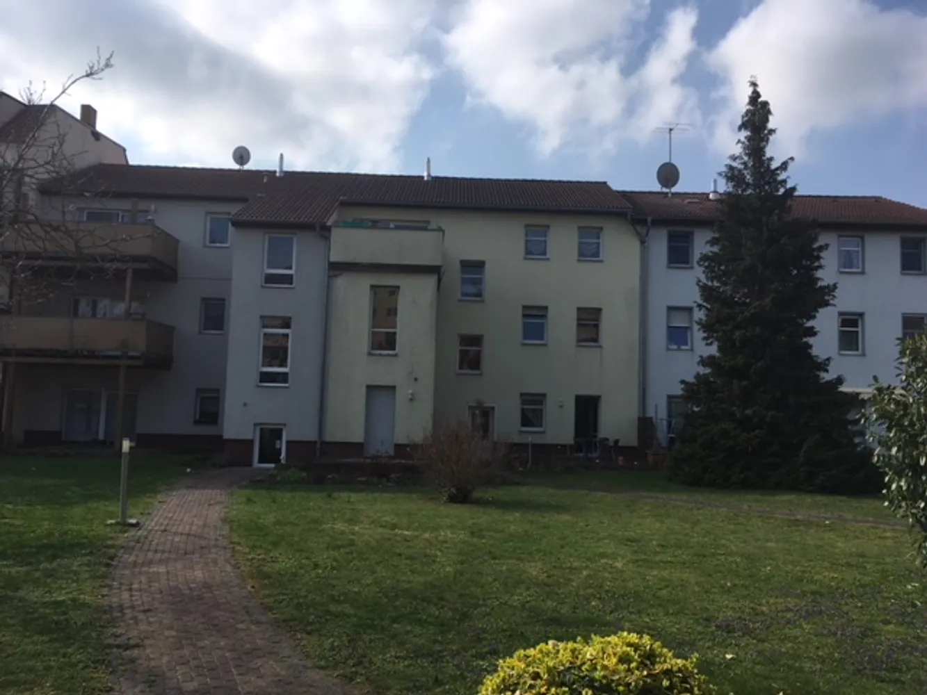 1 Zimmer Wohnung mit 43 m² in Dessau-Roßlau – Bild 2