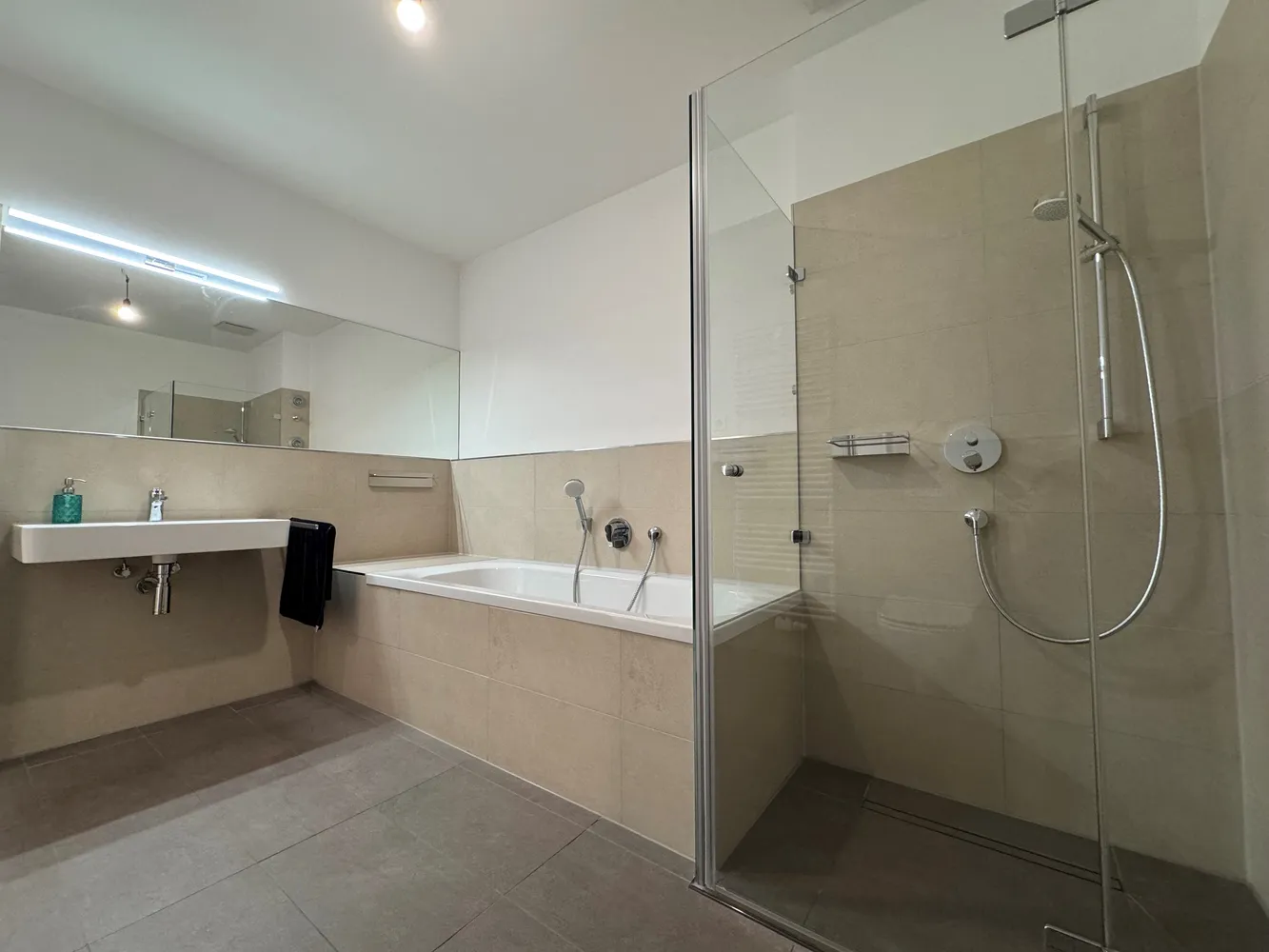 2 Zimmer Wohnung mit 68 m² in Nürnberg – Bild 6
