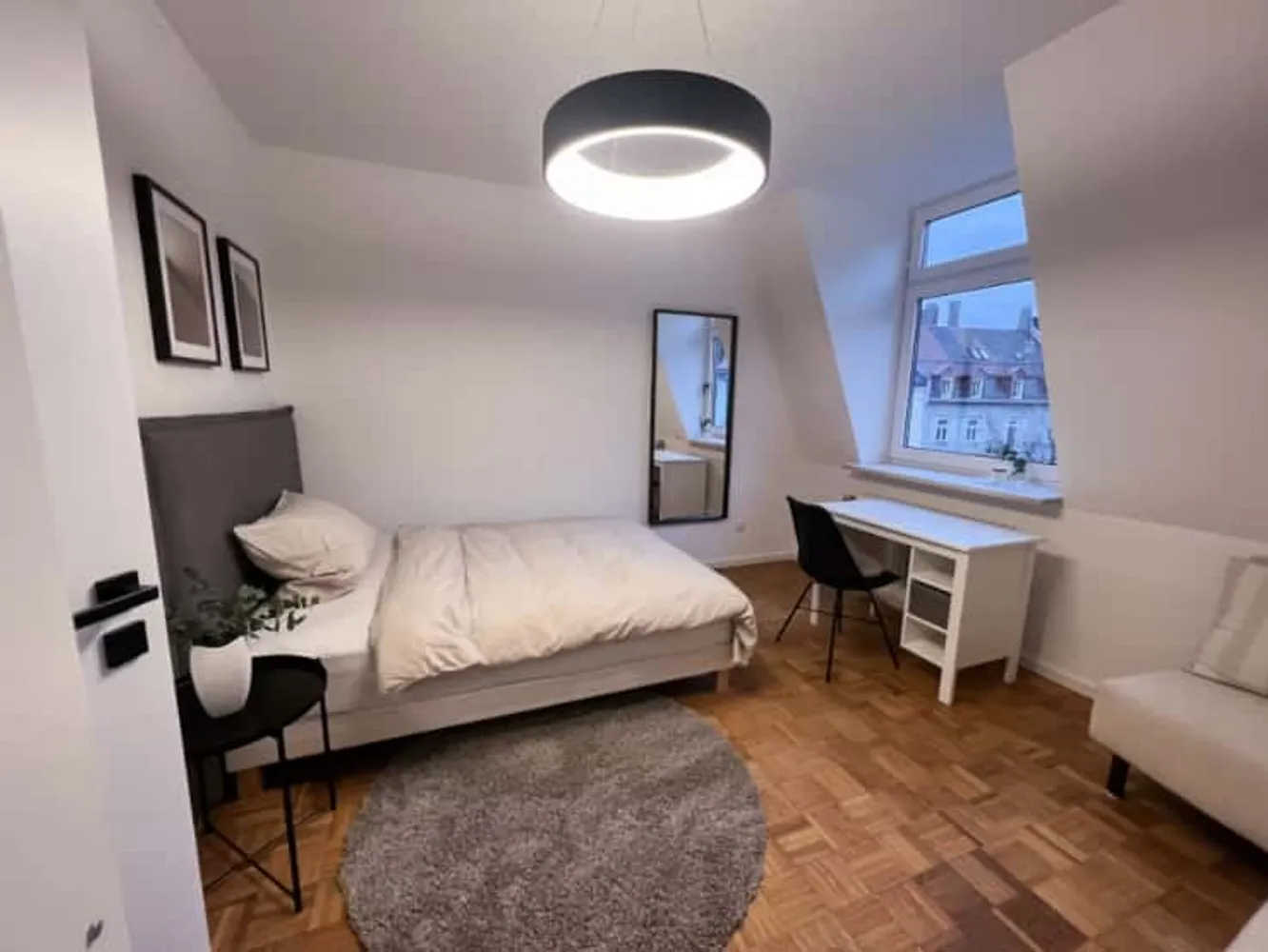 WG-Zimmer mit 16 m² in München – Bild 2