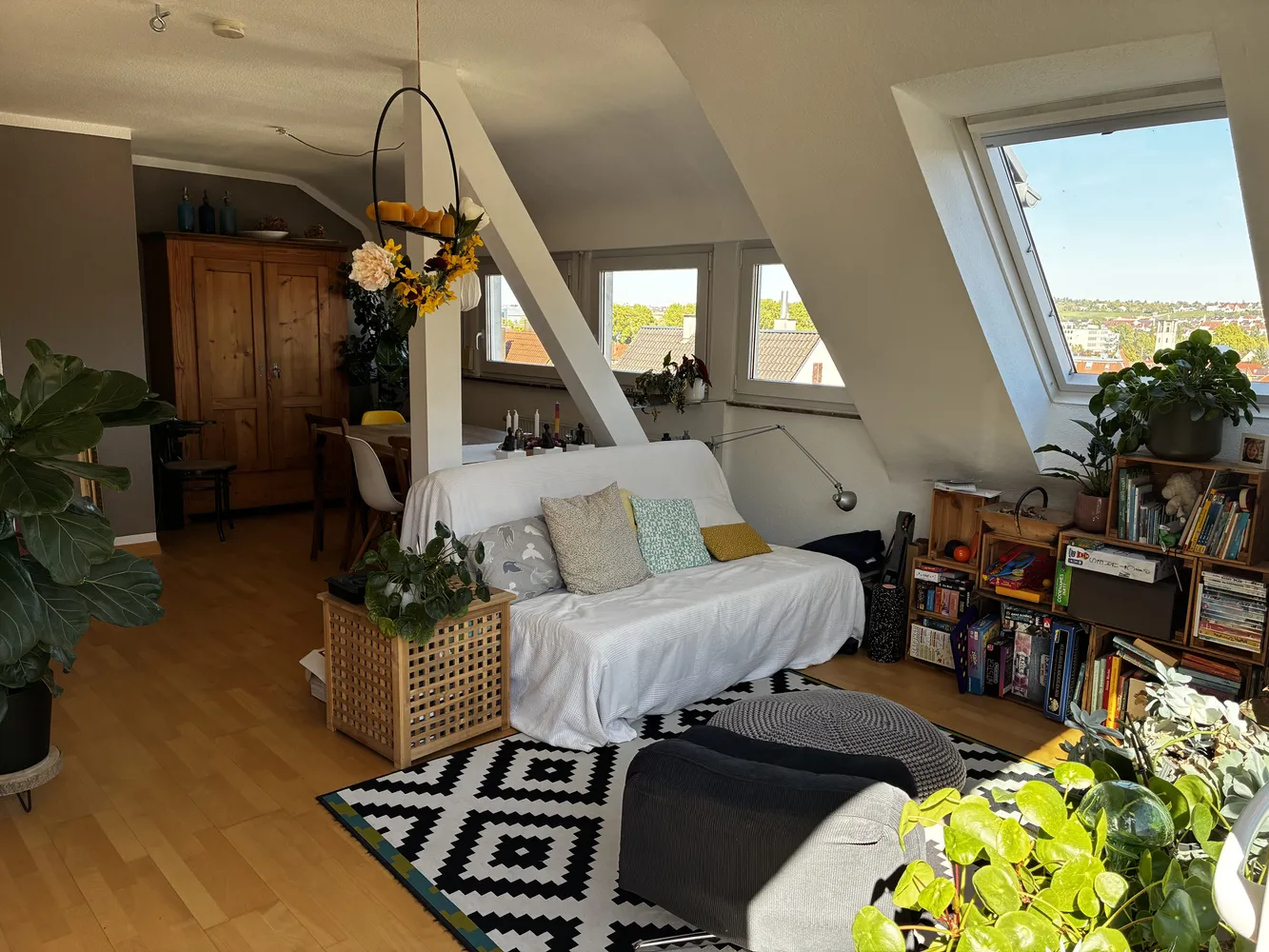 4 Zimmer Wohnung mit 71 m² in Stuttgart – Bild 2