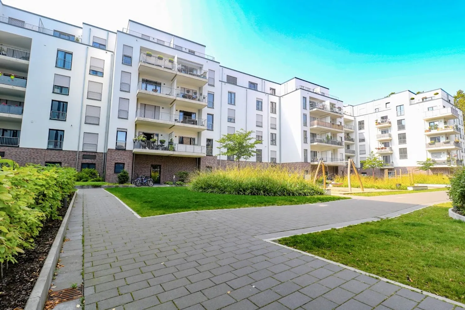 2 room apartment with 61 m² in Düsseldorf – Photo 2