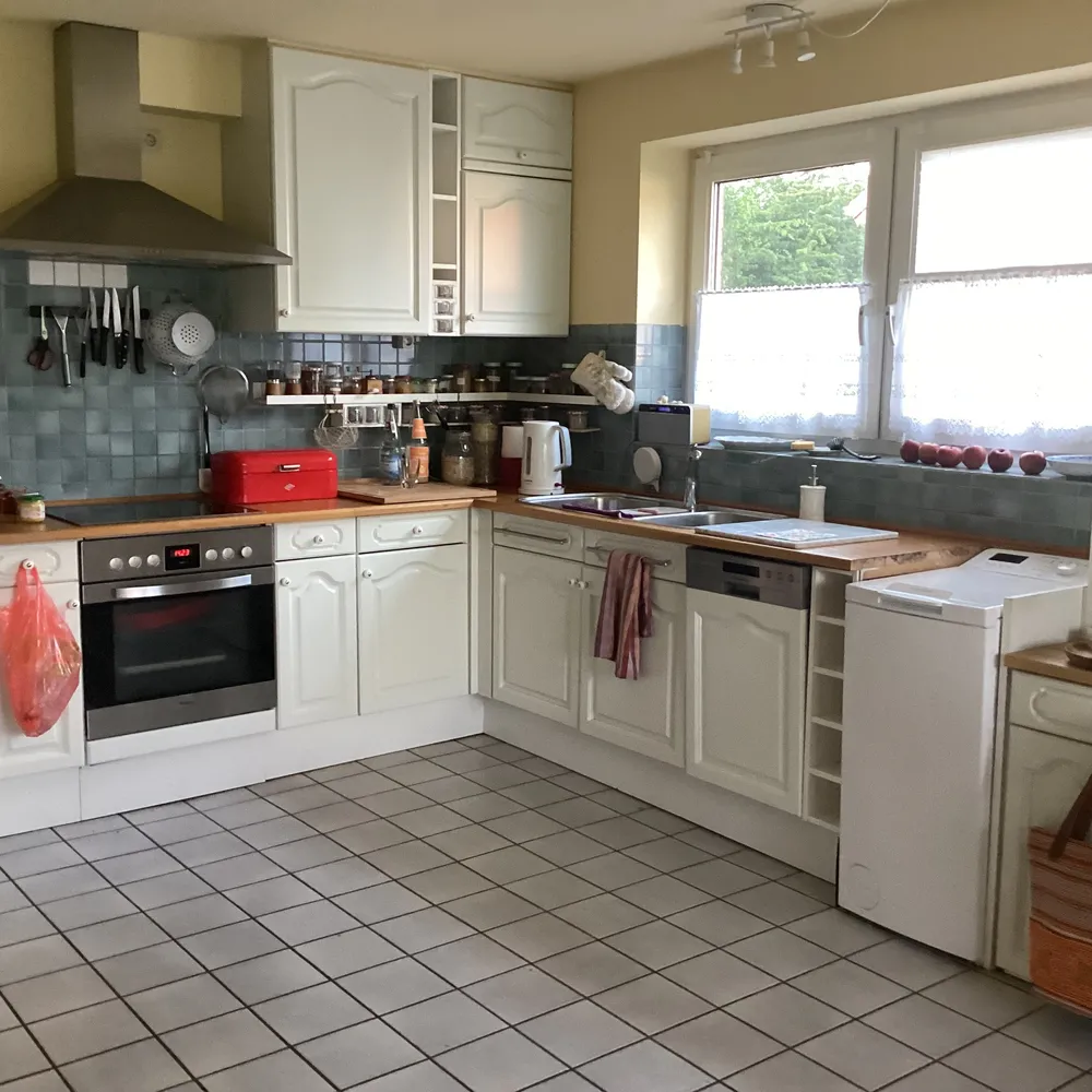 2 Zimmer Wohnung mit 76 m² in Kiel – Bild 2
