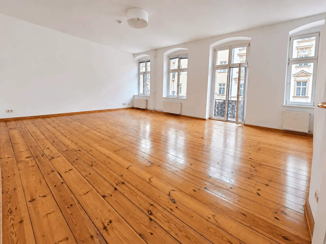 2 room apartment with 63 m² in Berlin – Photo 2