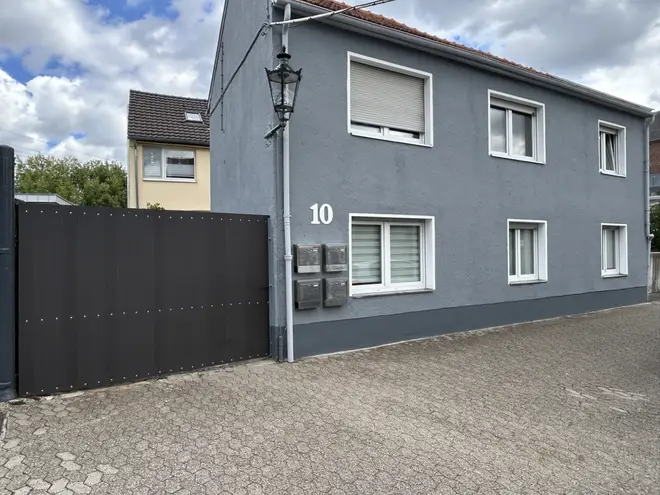 5 Zimmer Wohnung mit 110 m² in Düsseldorf – Bild 1