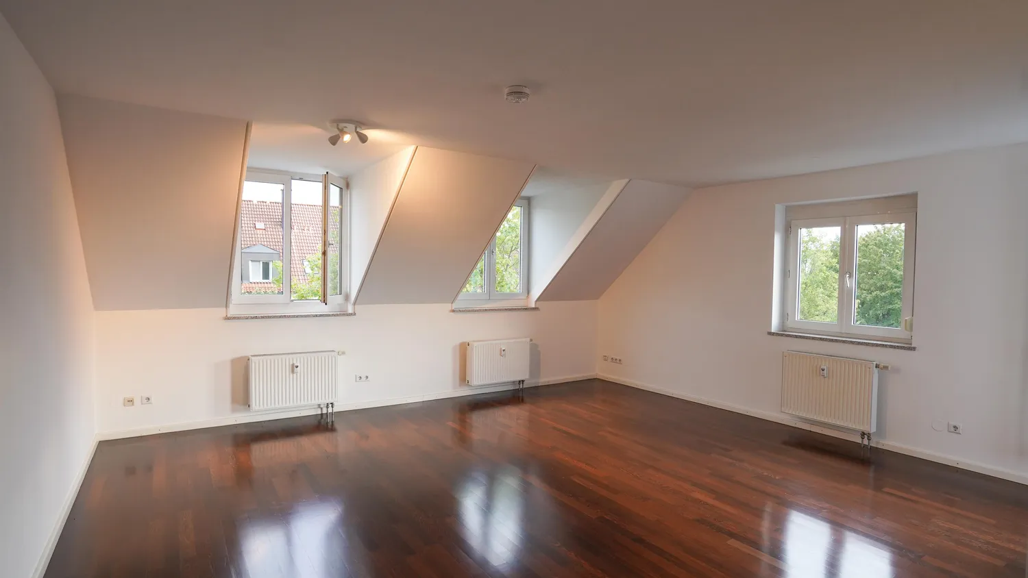3 Zimmer Wohnung mit 73 m² in München – Bild 2