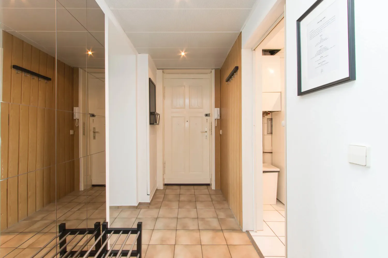 Shared room with 10 m² in Berlin – Photo 4