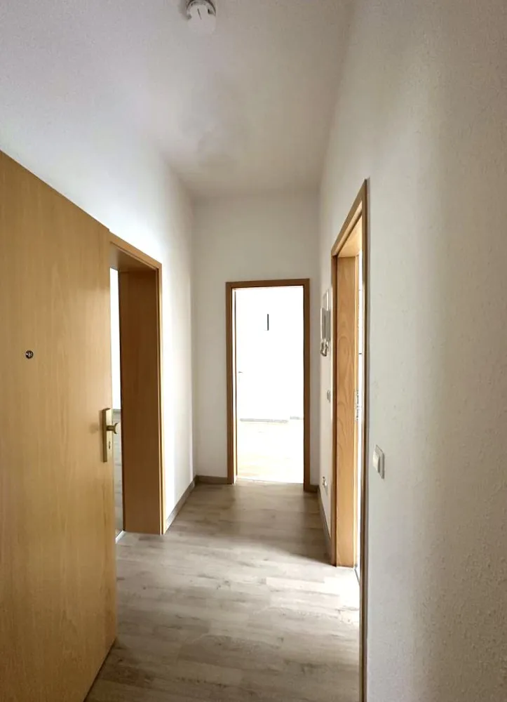 1 Zimmer Wohnung mit 45 m² in Weißenfels – Bild 2