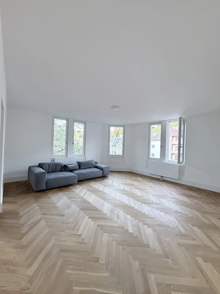 4 Zimmer Wohnung mit 133 m² in Stuttgart – Bild 3