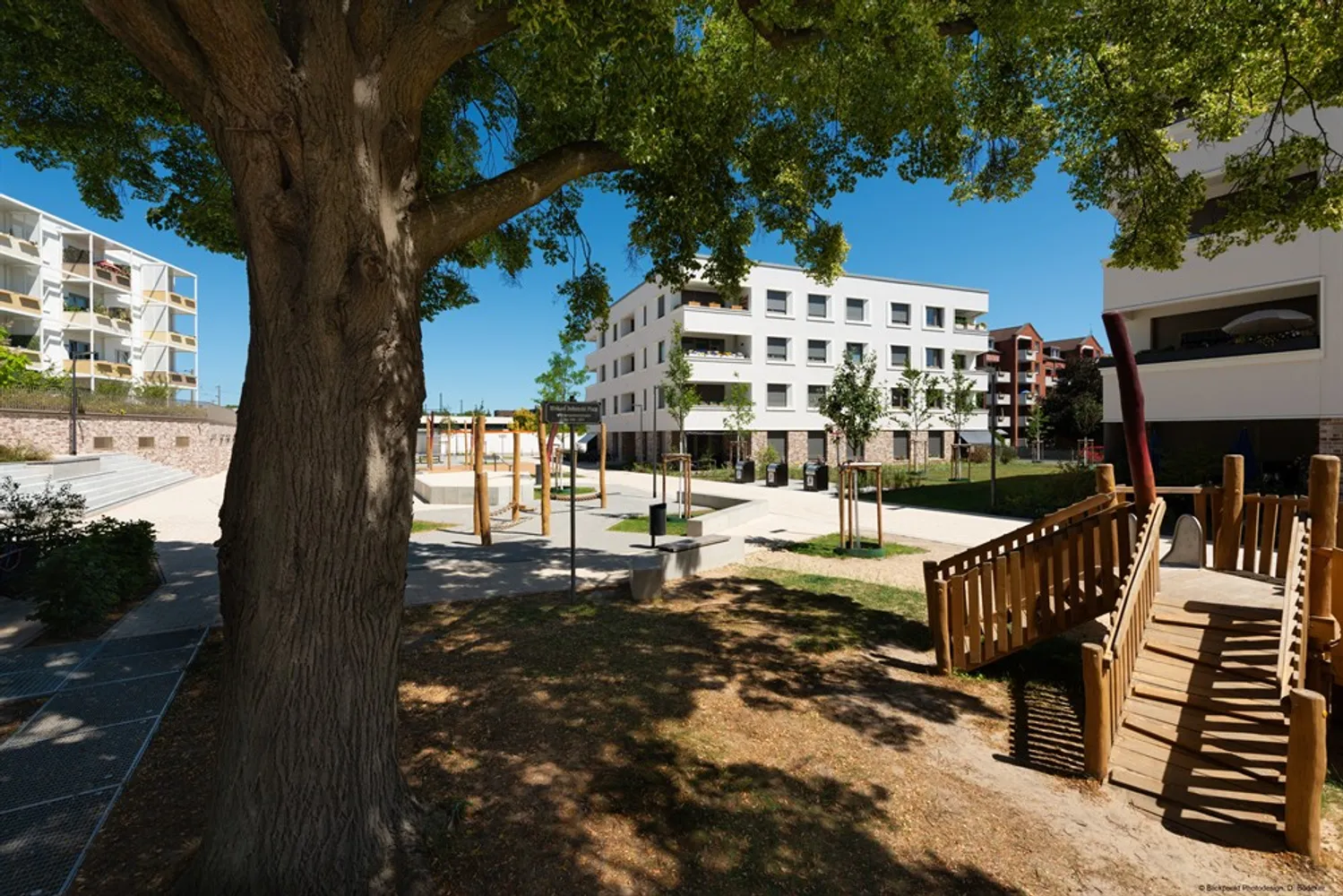 4 Zimmer Wohnung mit 136 m² in Hannover – Bild 1