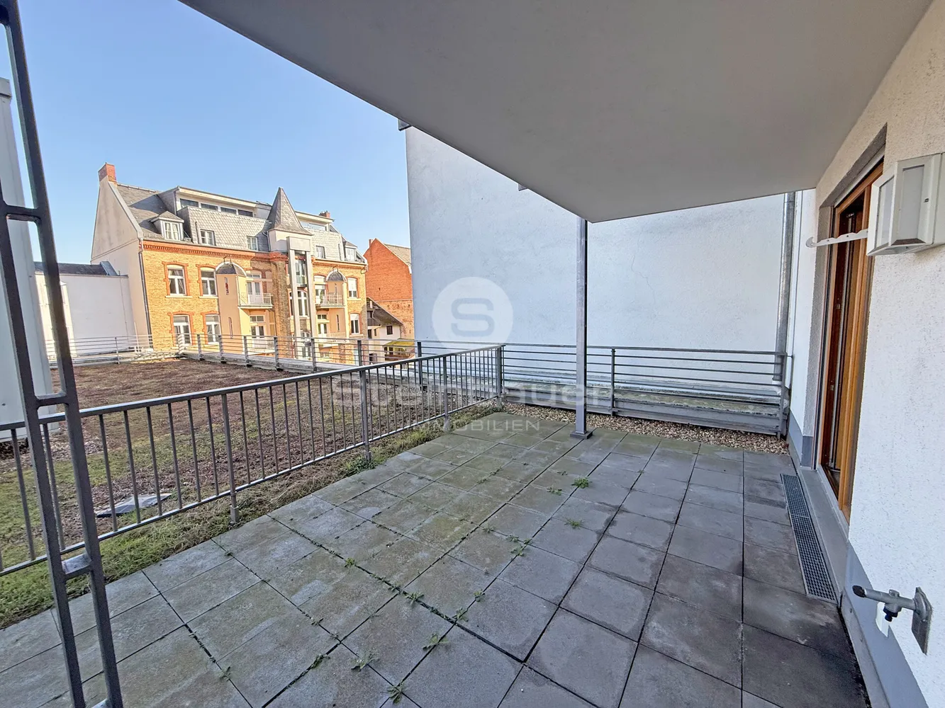 3 Zimmer Wohnung mit 99 m² in Wiesbaden – Bild 4