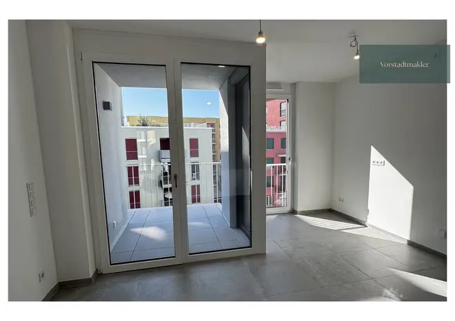 4 Zimmer Wohnung mit 107 m² in München – Bild 1