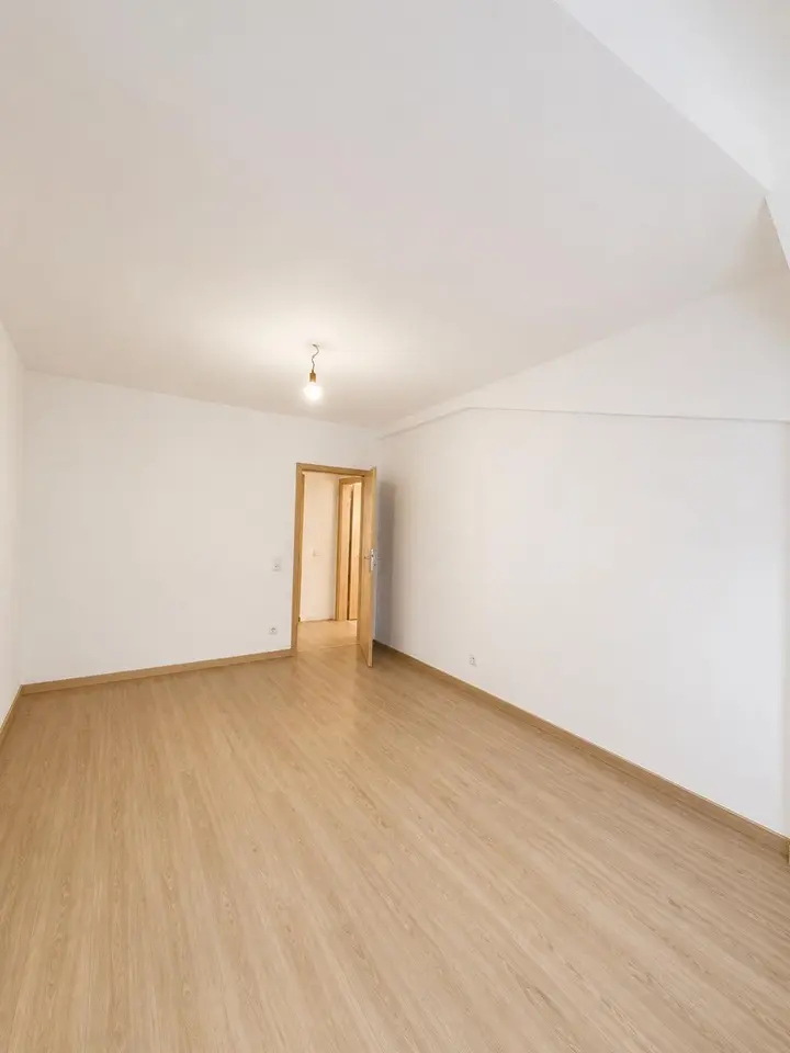 3 Zimmer Wohnung mit 98 m² in Freital – Bild 7