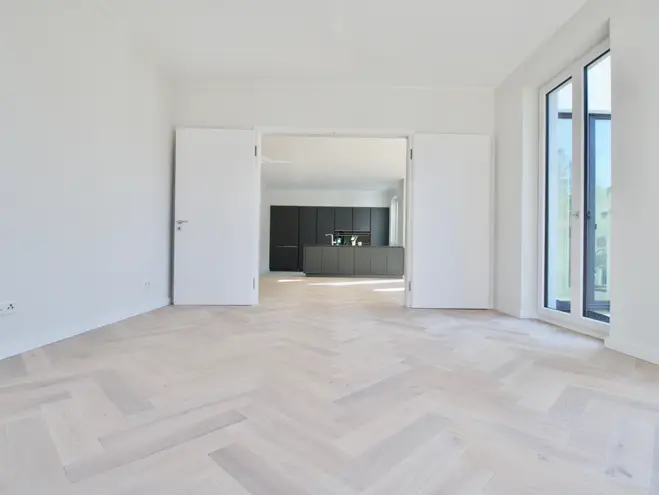 6 Zimmer Wohnung mit 187 m² in Hamburg – Bild 4