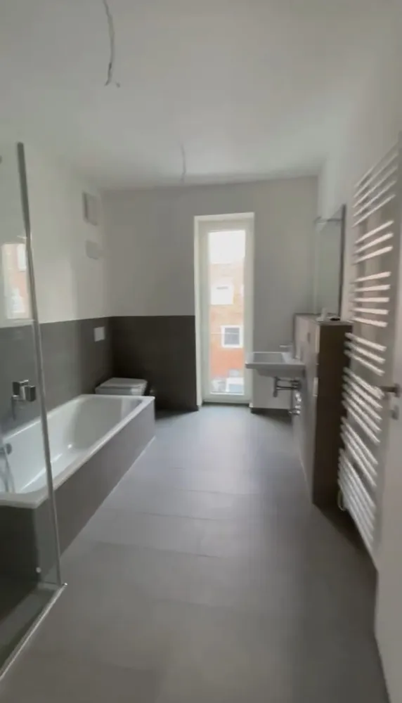 4 Zimmer Wohnung mit 125 m² in Lübeck – Bild 3