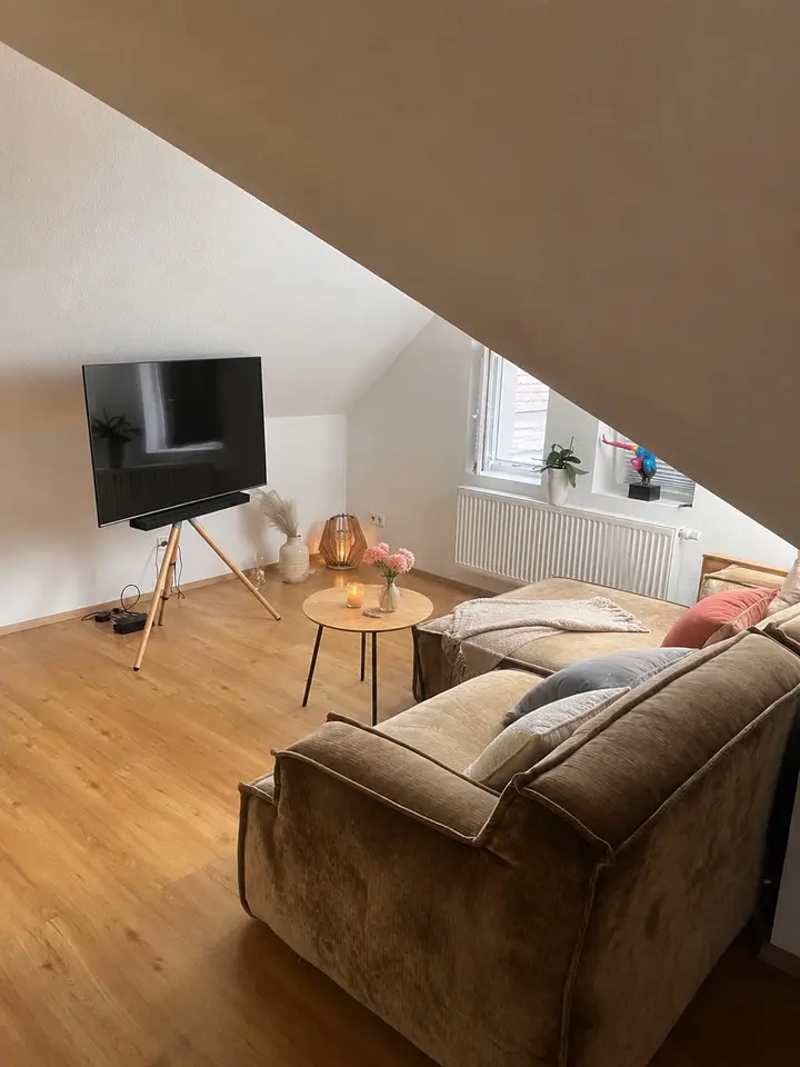5 Zimmer Wohnung mit 111 m² in Bielefeld – Bild 1