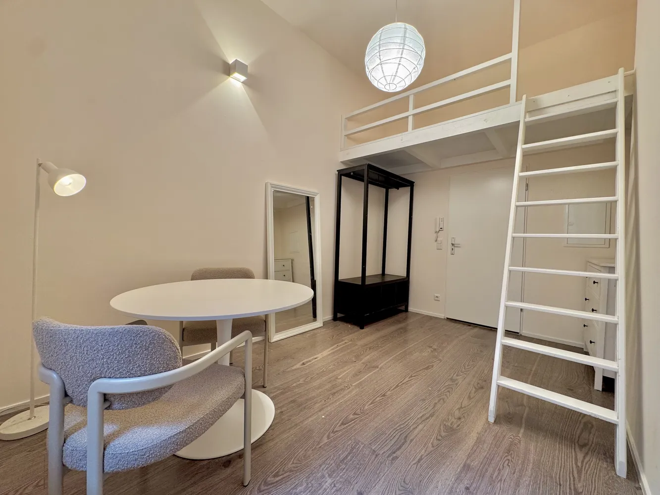 1 Zimmer Wohnung mit 22 m² in Köln – Bild 11