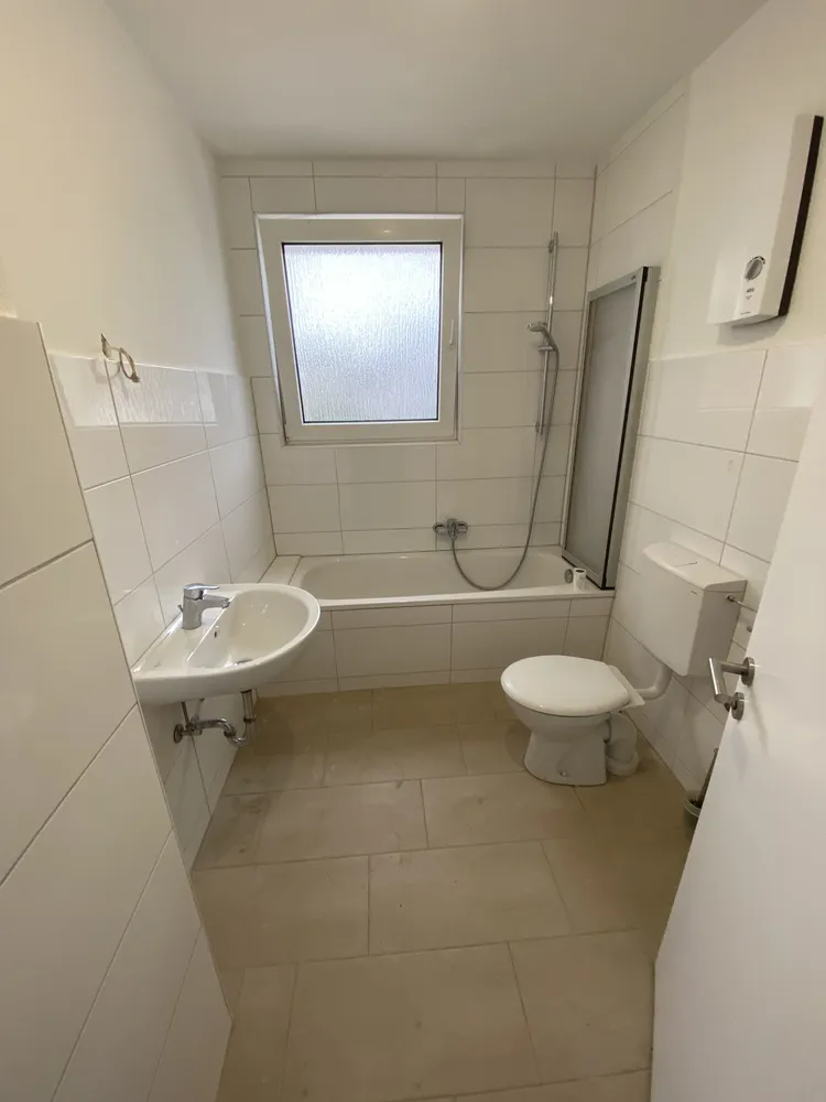 2 Zimmer Wohnung mit 55 m² in Solingen – Bild 6