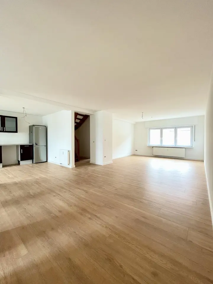 4 Zimmer Wohnung mit 149 m² in Schwetzingen – Bild 1