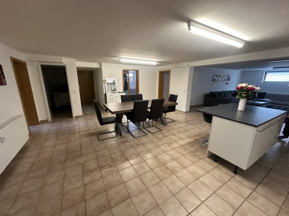 5 Zimmer Wohnung mit 180 m² in Rottweil – Bild 4