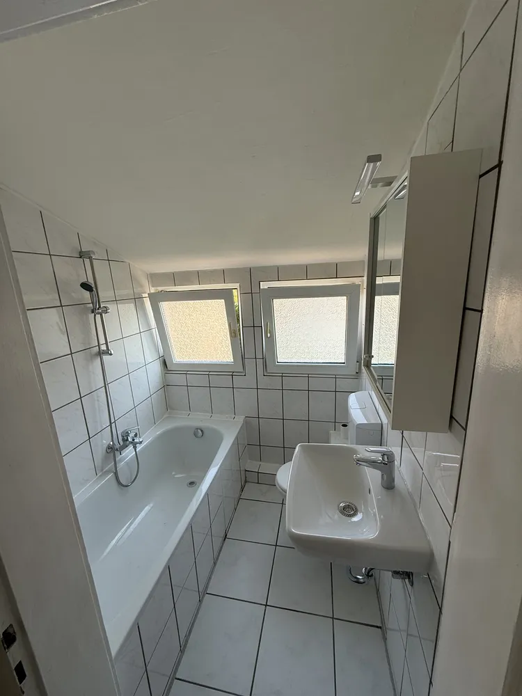 3 Zimmer Wohnung mit 60 m² in Stuttgart – Bild 2