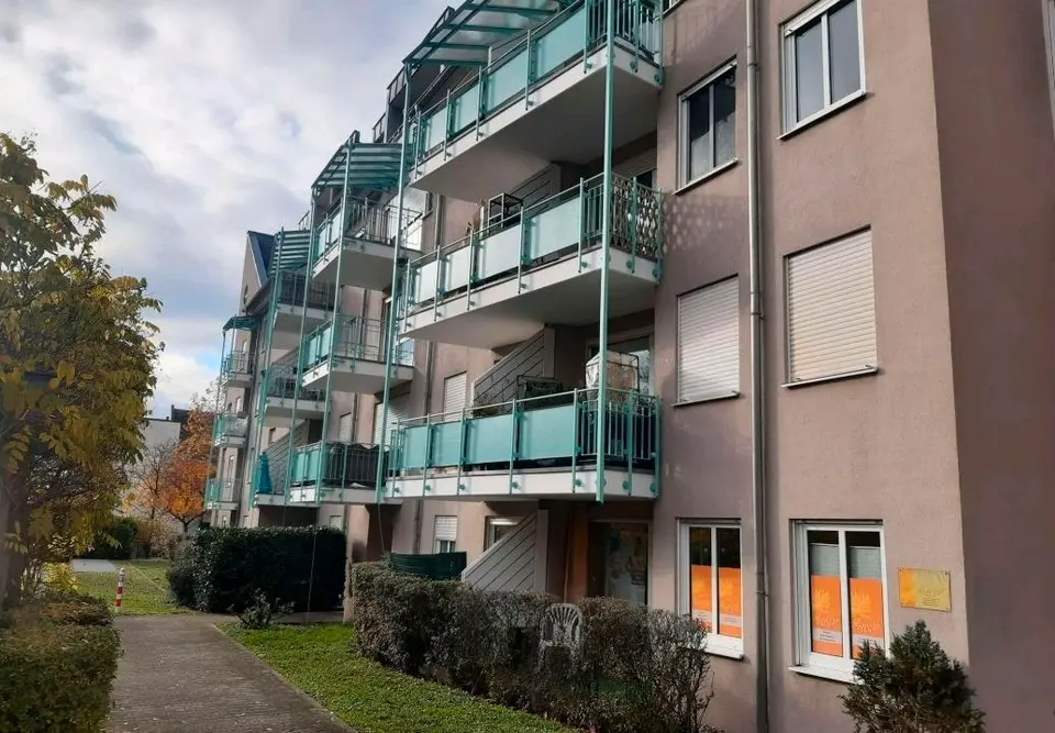 3 Zimmer Wohnung mit 66 m² in Karlsruhe – Bild 3