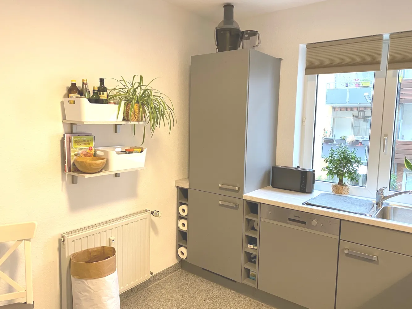 2 room apartment with 57 m² in Cologne – Photo 2