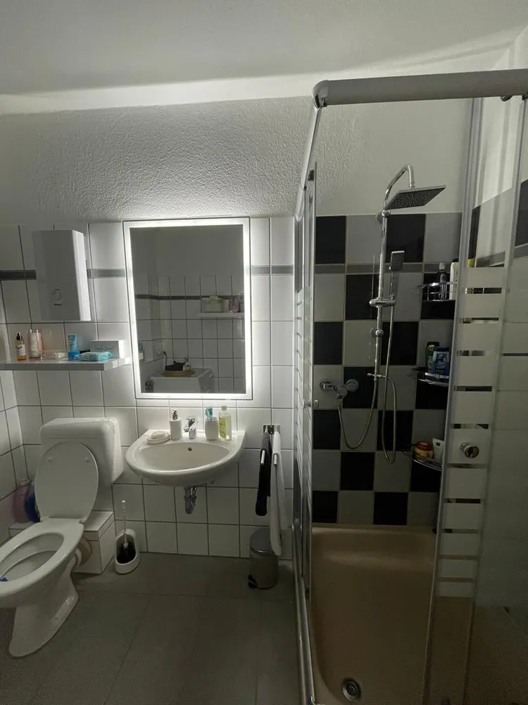 3 room apartment with 55 m² in Krefeld – Photo 2