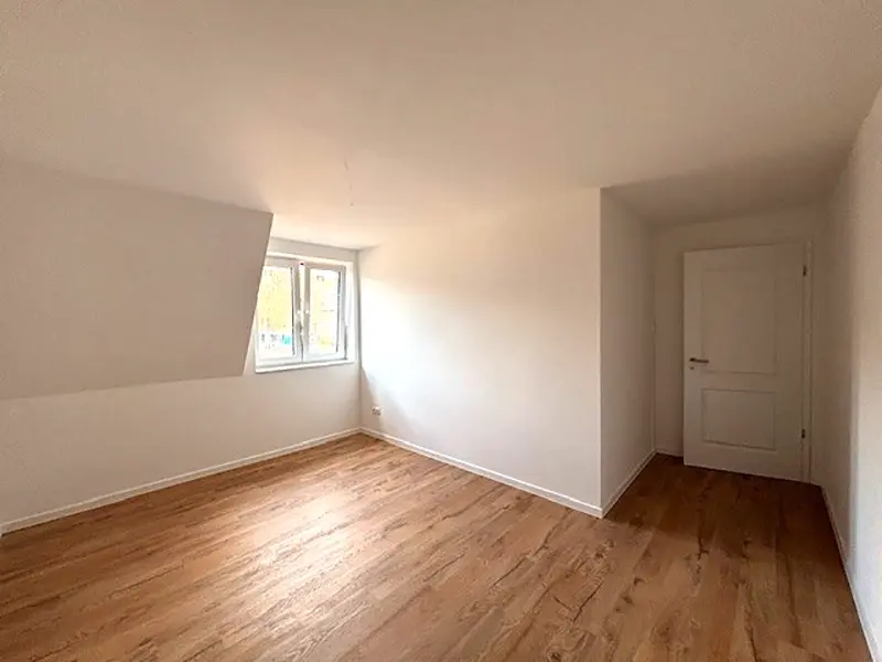 5 room house with 129 m² in Norderstedt – Photo 8