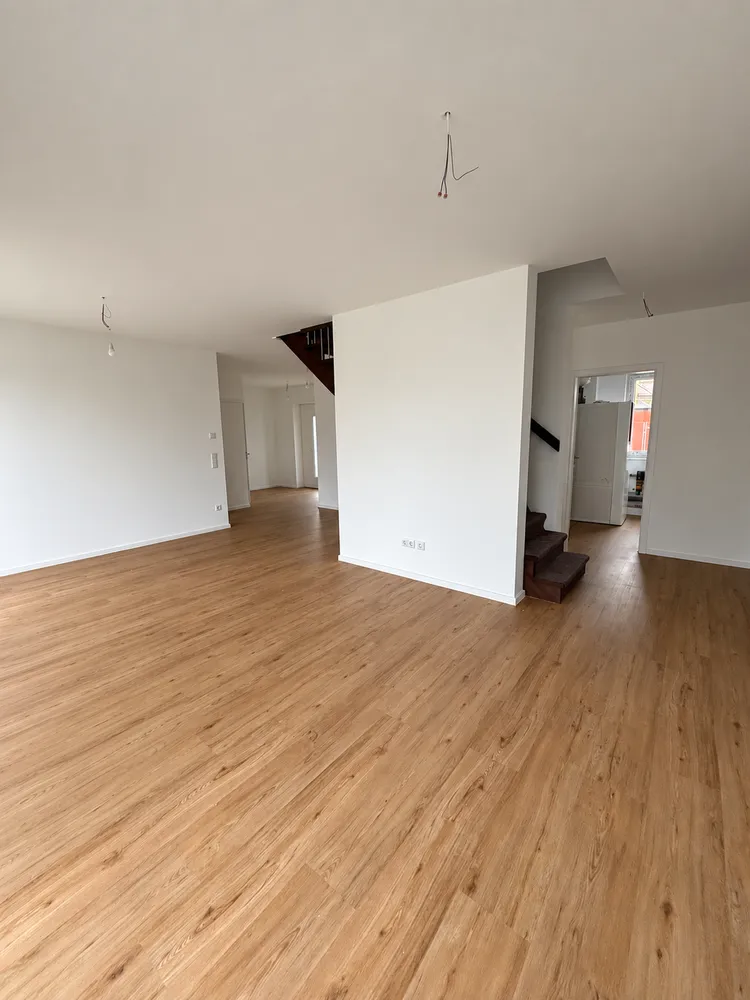 5 Zimmer Haus mit 142 m² in Stade – Bild 2